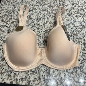 Wacoal Cream Seamless Bra with Molded Cups